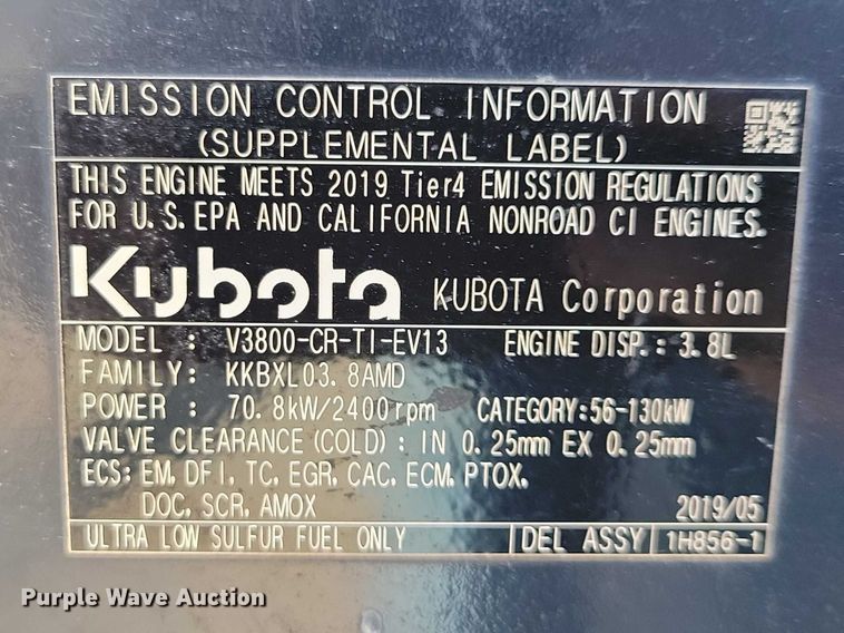 image for item NK9944 2019 Kubota  SVL 95-2S tracked skid steer loader