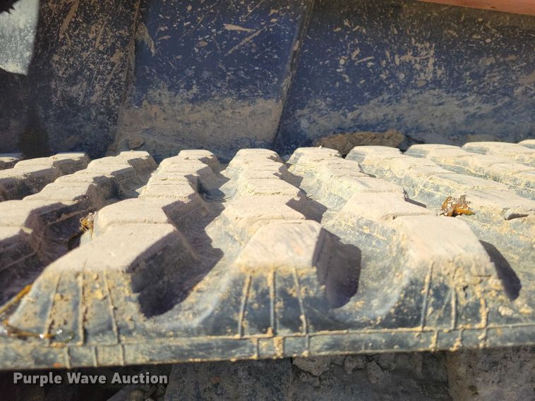 image for item NK9944 2019 Kubota  SVL 95-2S tracked skid steer loader