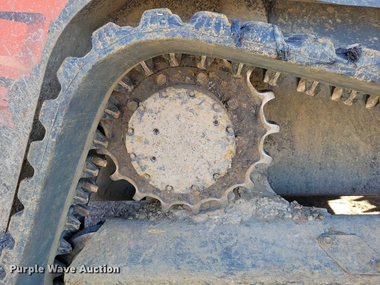 image for item NK9944 2019 Kubota  SVL 95-2S tracked skid steer loader