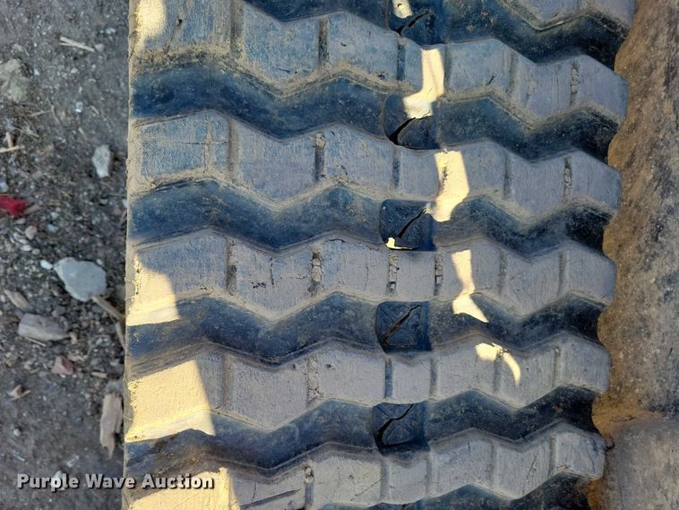 image for item NK9944 2019 Kubota  SVL 95-2S tracked skid steer loader