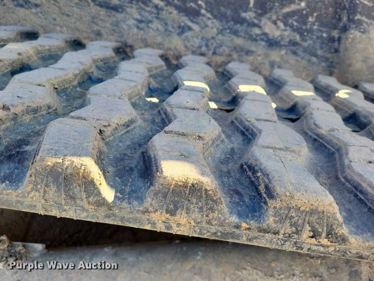 image for item NK9944 2019 Kubota  SVL 95-2S tracked skid steer loader