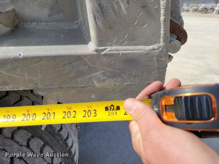 image for item NK9948 1998 International 9200 dump truck