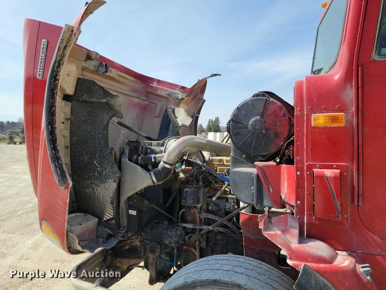 image for item NK9948 1998 International 9200 dump truck