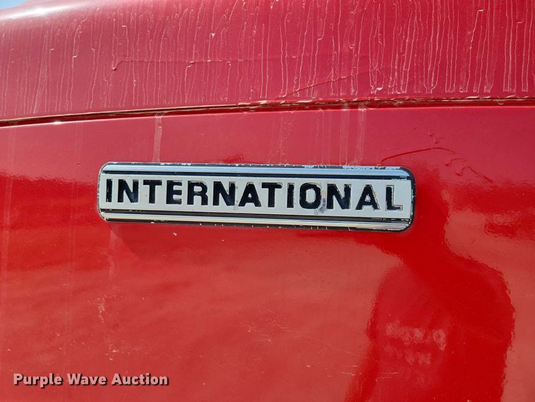 image for item NK9948 1998 International 9200 dump truck