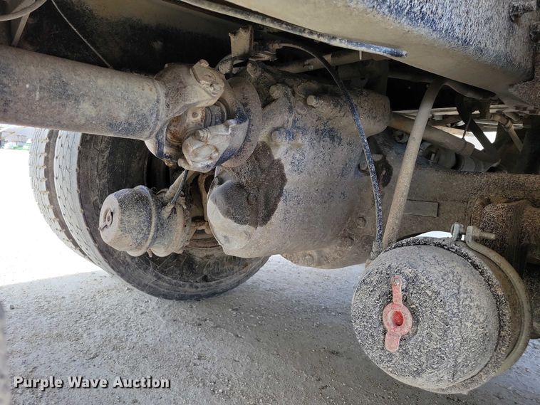 image for item NK9948 1998 International 9200 dump truck