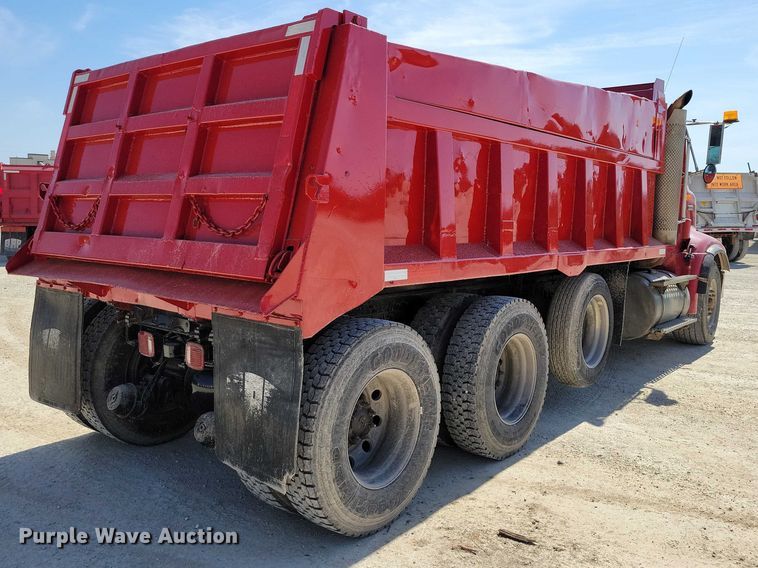 image for item NK9949 1998 International 9200 dump truck