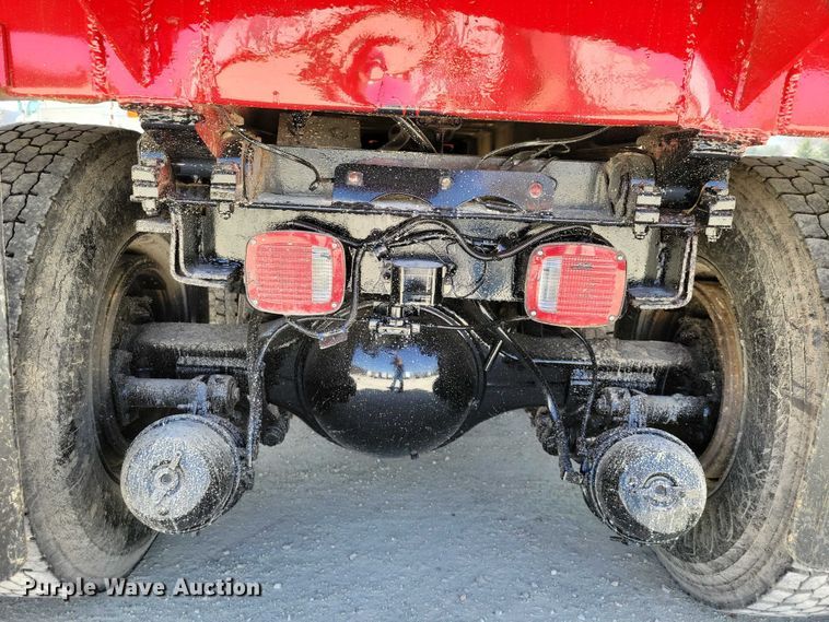 image for item NK9949 1998 International 9200 dump truck