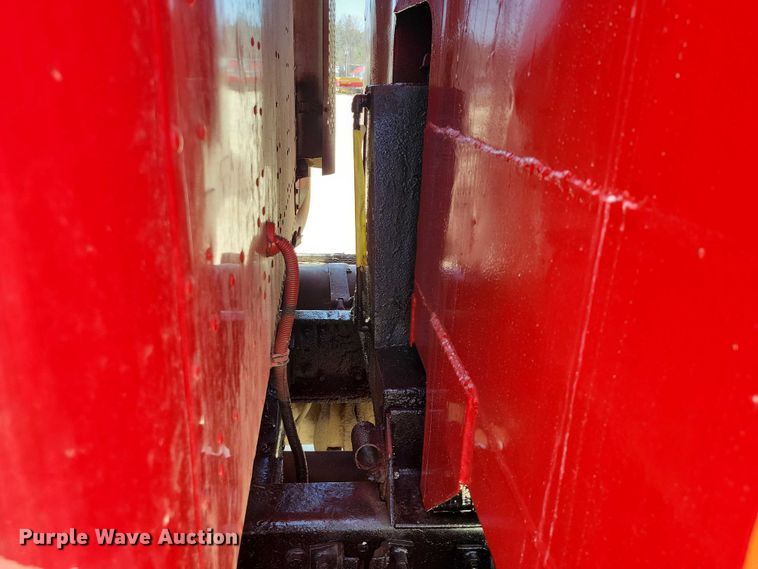 image for item NK9949 1998 International 9200 dump truck