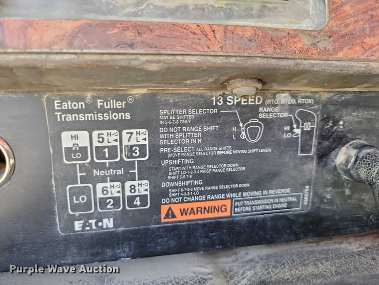 image for item NK9949 1998 International 9200 dump truck