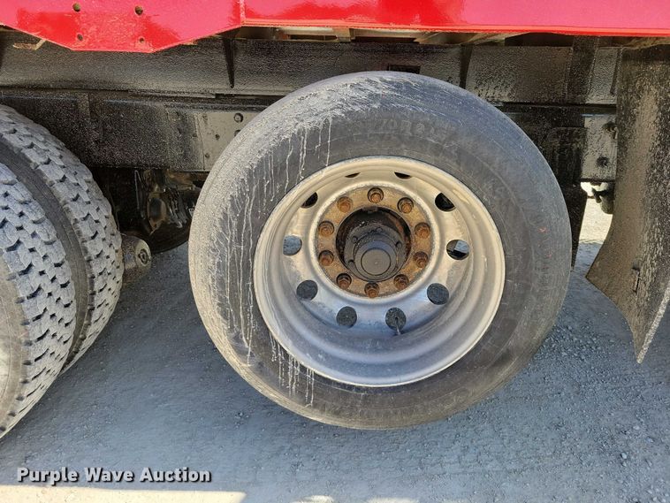 image for item NK9949 1998 International 9200 dump truck