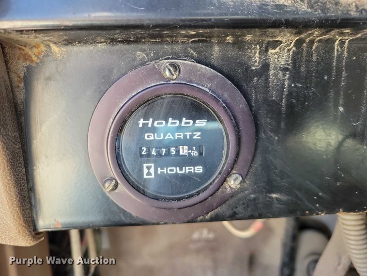 image for item NK9950 1987 International  S1900 flatbed truck