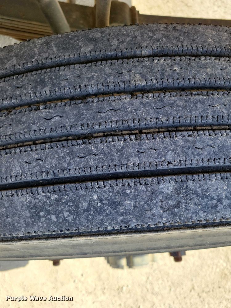 image for item NK9950 1987 International  S1900 flatbed truck