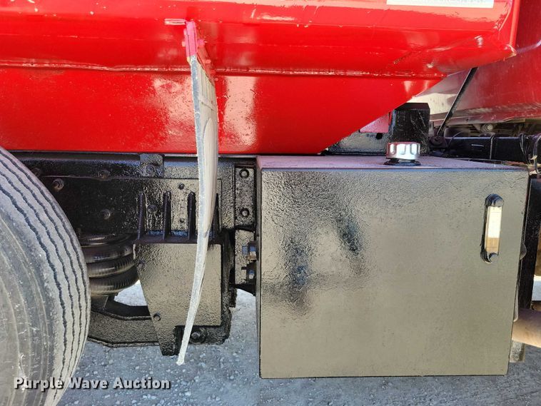 image for item NK9951 2000 Mack RD688S dump truck