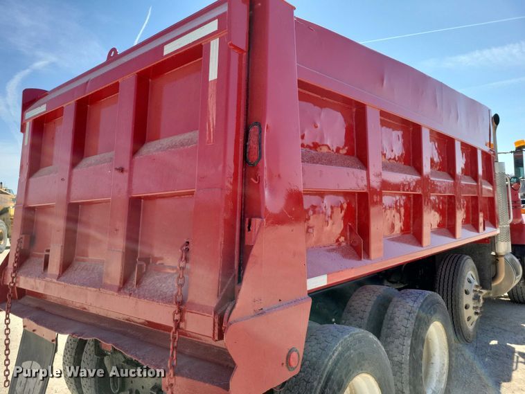 image for item NK9951 2000 Mack RD688S dump truck