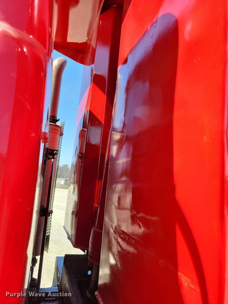 image for item NK9951 2000 Mack RD688S dump truck