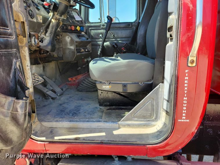 image for item NK9951 2000 Mack RD688S dump truck