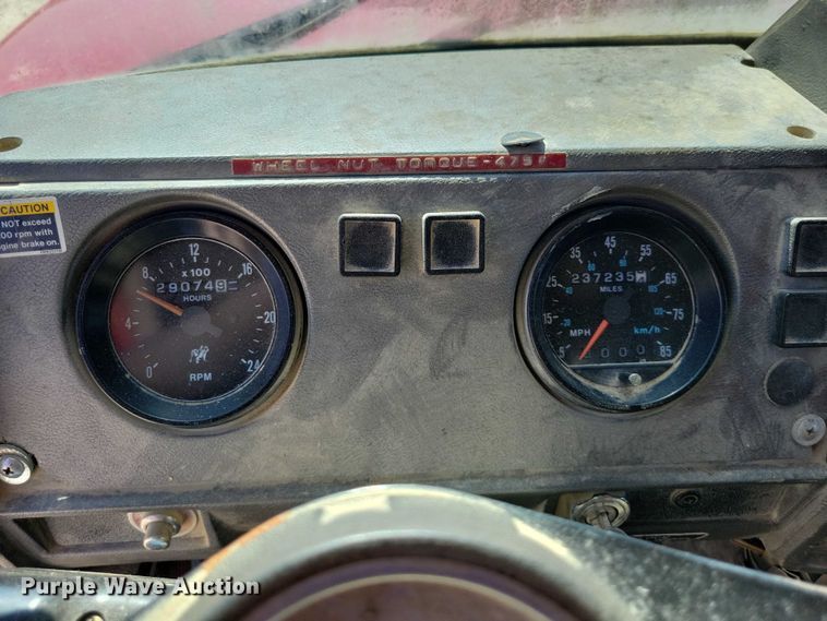 image for item NK9951 2000 Mack RD688S dump truck