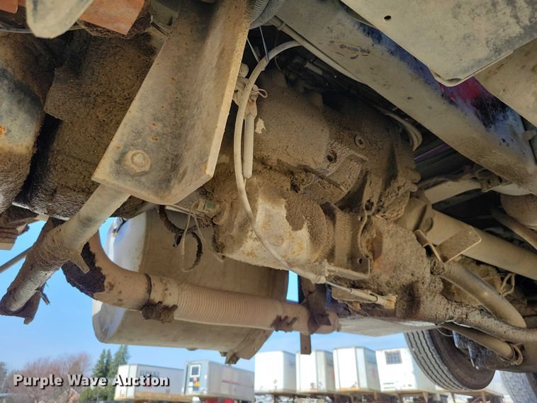 image for item NK9951 2000 Mack RD688S dump truck