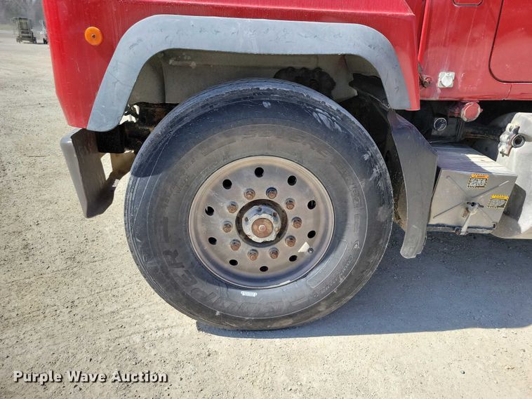 image for item NK9951 2000 Mack RD688S dump truck