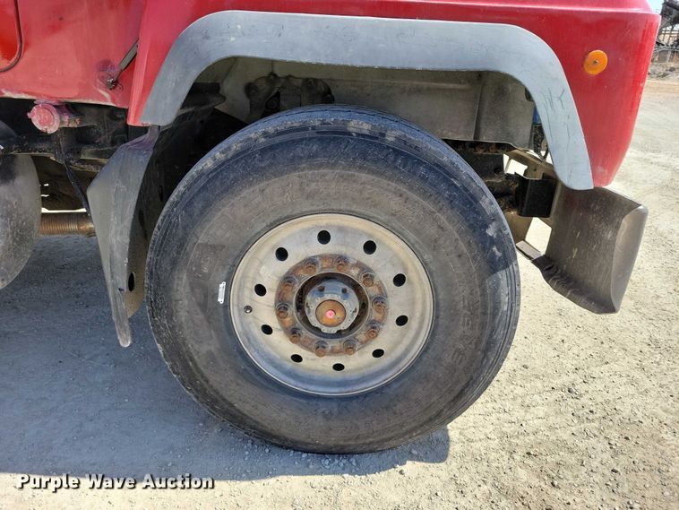 image for item NK9951 2000 Mack RD688S dump truck