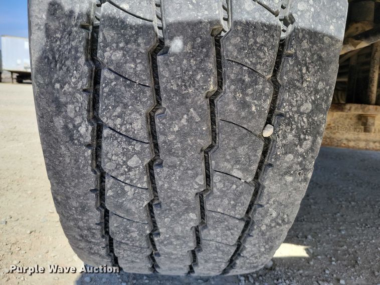 image for item NK9951 2000 Mack RD688S dump truck