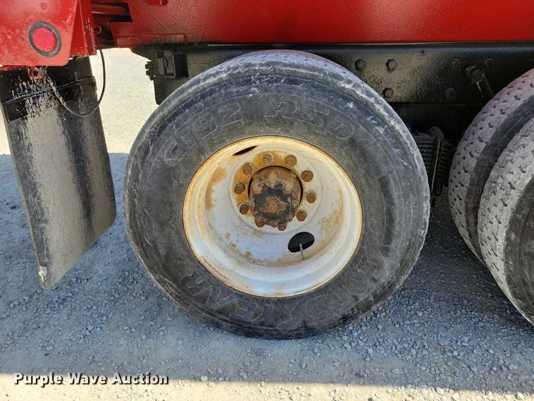 image for item NK9951 2000 Mack RD688S dump truck