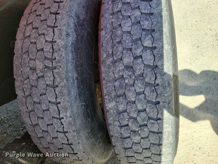 image for item NK9951 2000 Mack RD688S dump truck