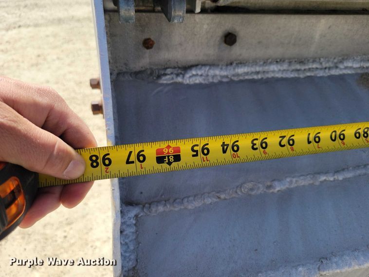 image for item NK9957 2005 Sterling L9500 dump truck