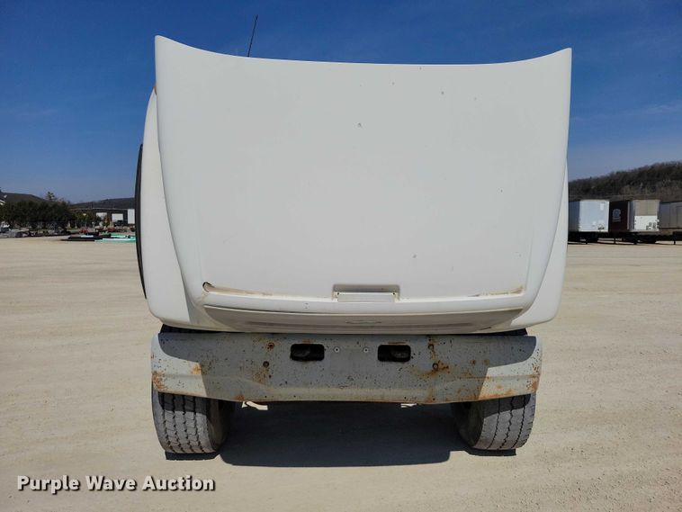 image for item NK9957 2005 Sterling L9500 dump truck