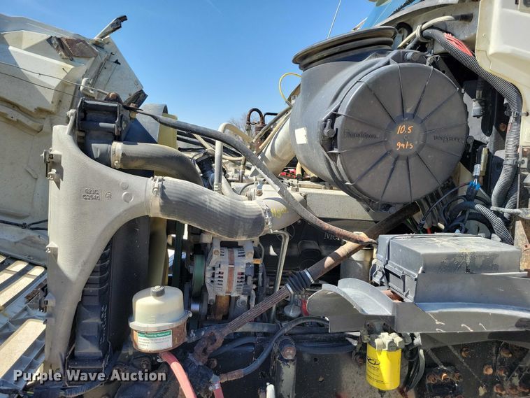 image for item NK9957 2005 Sterling L9500 dump truck