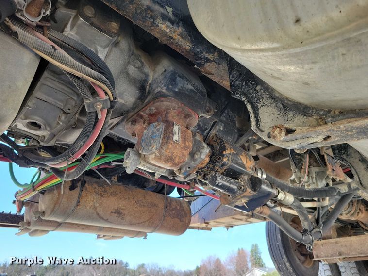 image for item NK9957 2005 Sterling L9500 dump truck