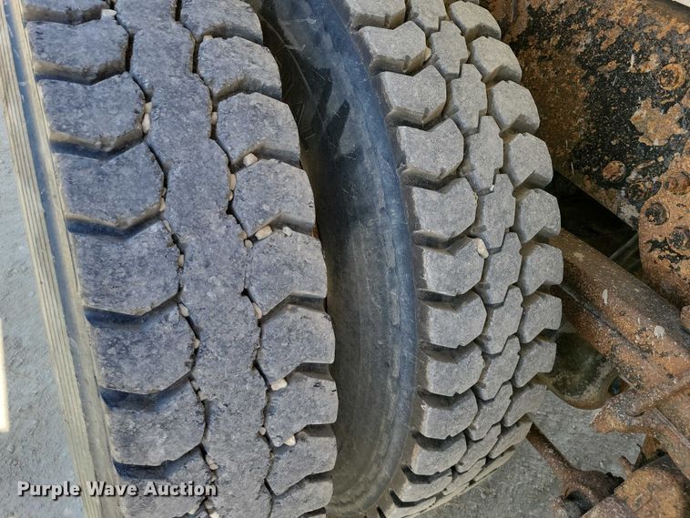 image for item NK9957 2005 Sterling L9500 dump truck