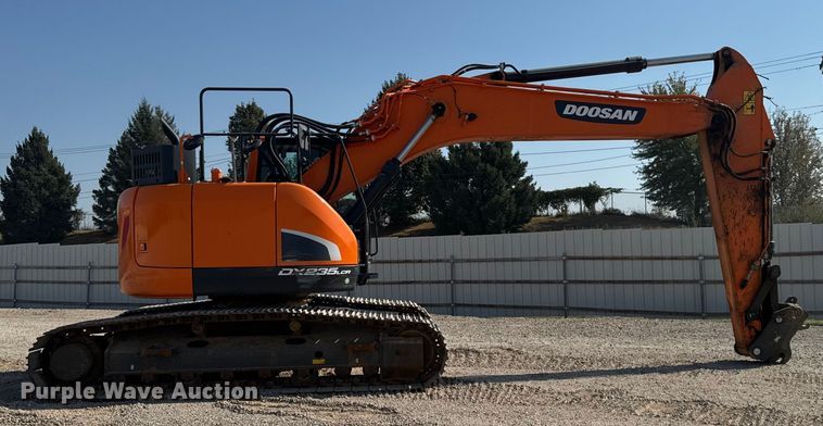 image for item YA1198 2021 Doosan DX235LCR-5 excavator