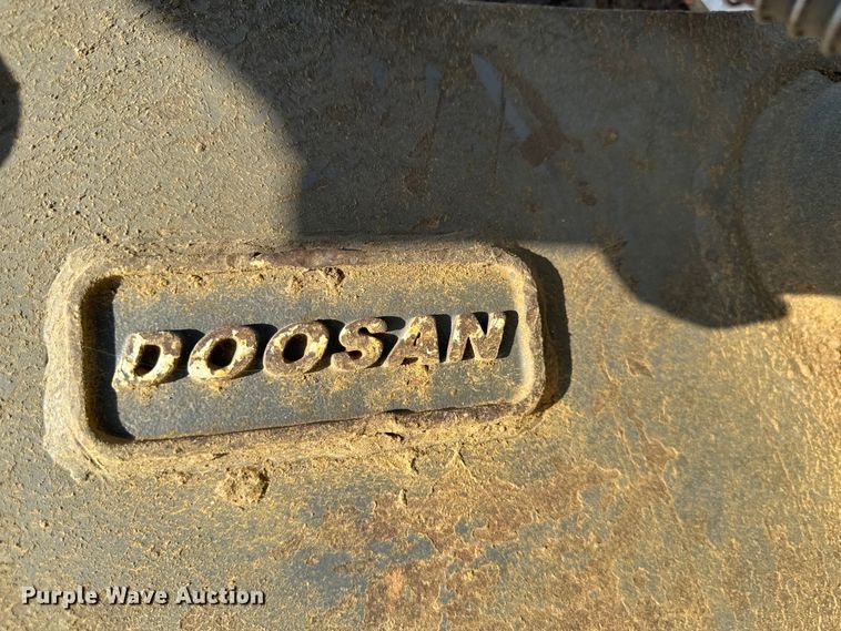 image for item YA1198 2021 Doosan DX235LCR-5 excavator