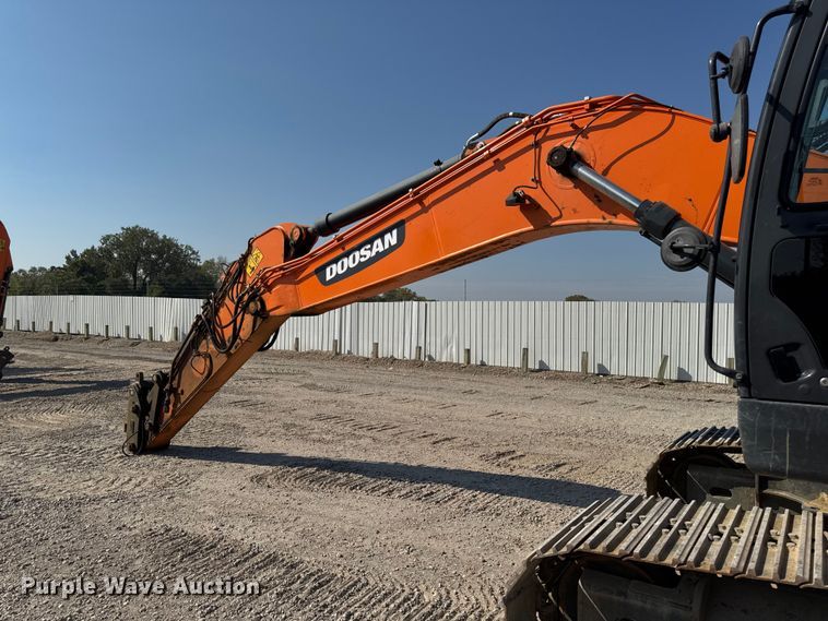 image for item YA1198 2021 Doosan DX235LCR-5 excavator