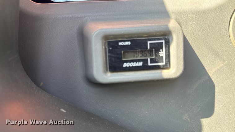 image for item YA1198 2021 Doosan DX235LCR-5 excavator
