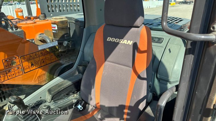 image for item YA1198 2021 Doosan DX235LCR-5 excavator