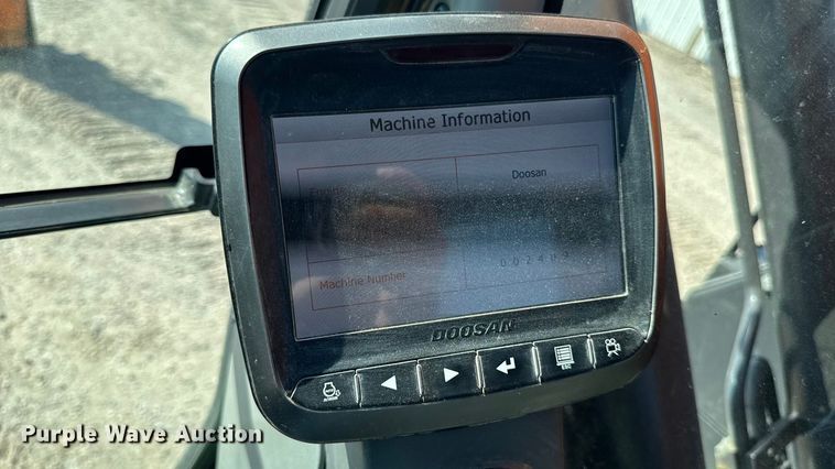 image for item YA1198 2021 Doosan DX235LCR-5 excavator