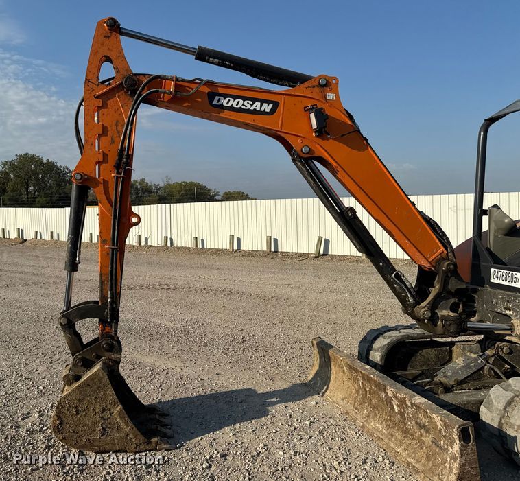 image for item YA1216 2020 Doosan DX50 mini excavator