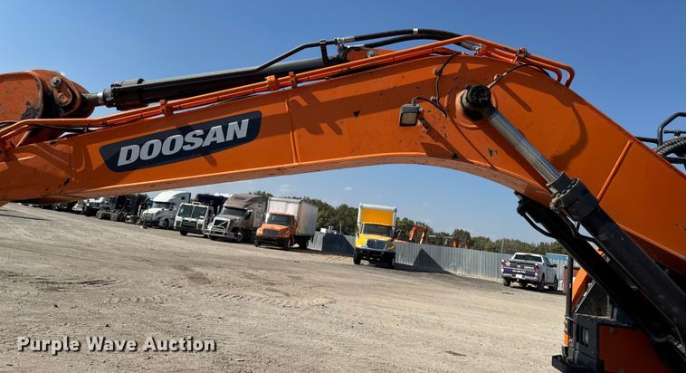 image for item YA1220 2021 Doosan DX140LCR-5 excavator