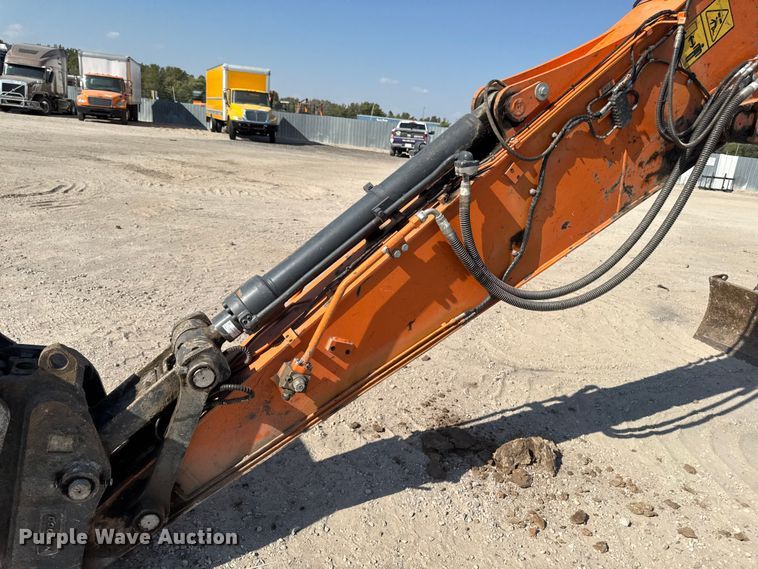 image for item YA1220 2021 Doosan DX140LCR-5 excavator