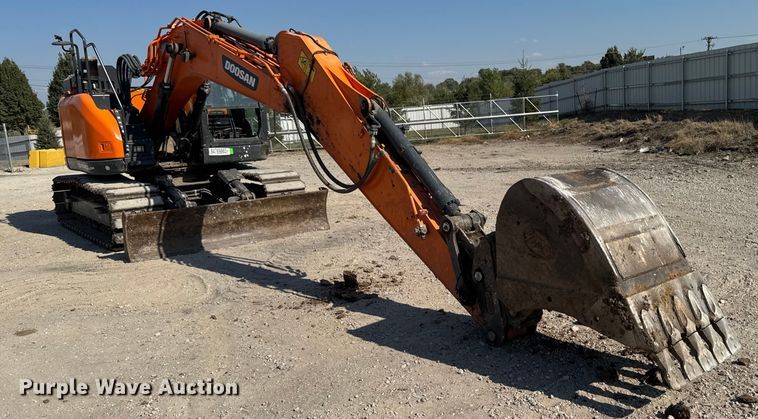 image for item YA1220 2021 Doosan DX140LCR-5 excavator