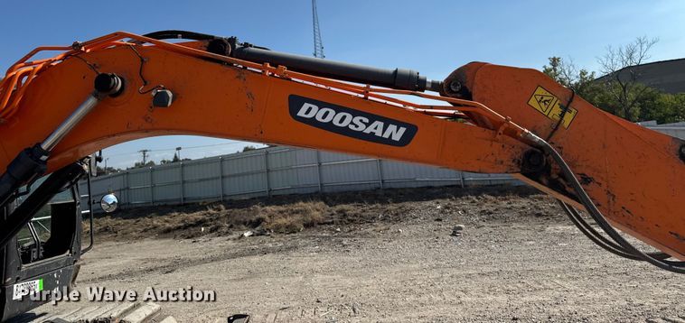image for item YA1220 2021 Doosan DX140LCR-5 excavator