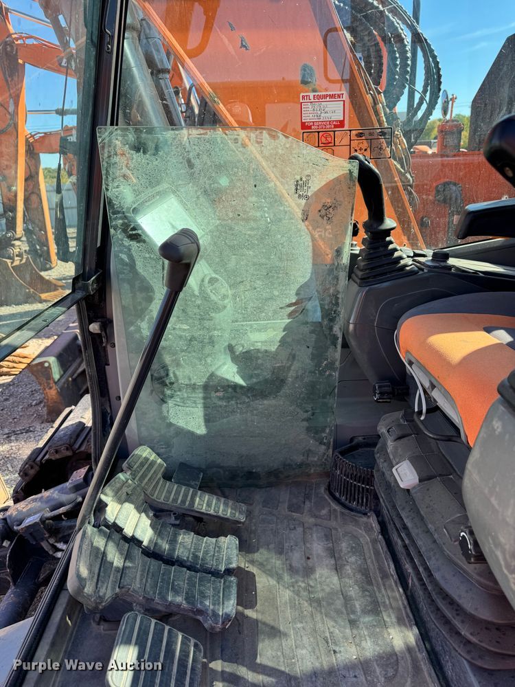 image for item YA1220 2021 Doosan DX140LCR-5 excavator