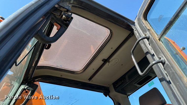 image for item YA1220 2021 Doosan DX140LCR-5 excavator