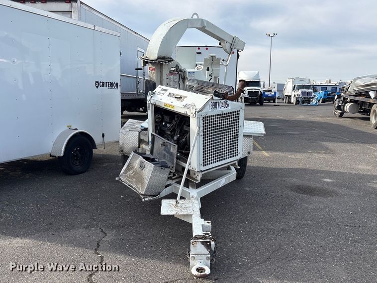 image for item YA1904 2021 Bandit 200UC wood chipper