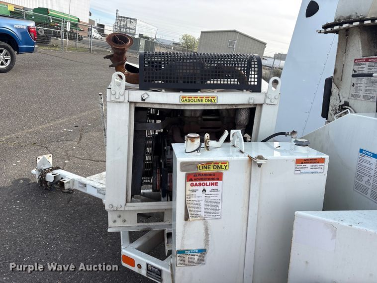 image for item YA1904 2021 Bandit 200UC wood chipper