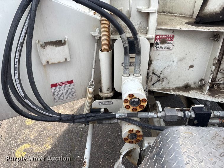 image for item YA1904 2021 Bandit 200UC wood chipper