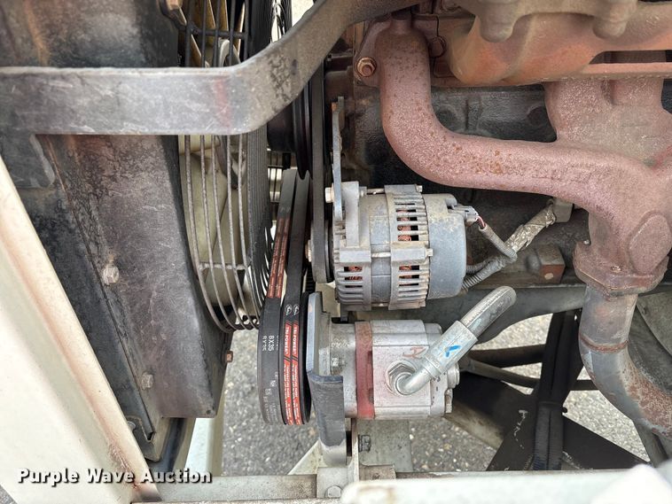 image for item YA1904 2021 Bandit 200UC wood chipper