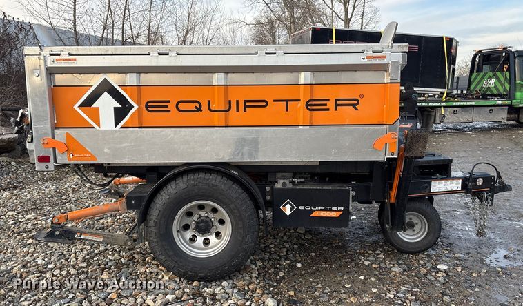 image for item YA2021 2023 Equipter 4000 roofing debris trailer